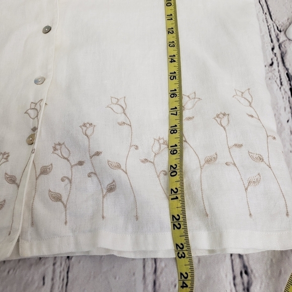 Studio Works Linen Capri Pant and Shirt Set PL Ivory and Taupe EUC - Picture 16 of 16